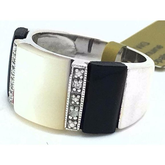 Mother Pearl, Black Onyx & Diamonds Ring 14k White Gold